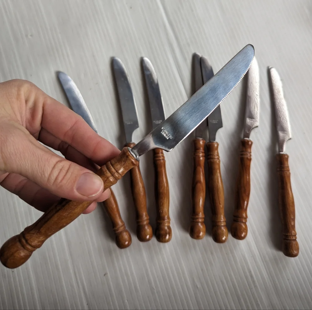 Old Homestead Style Wooden Handle Stainless Steel Flatwear